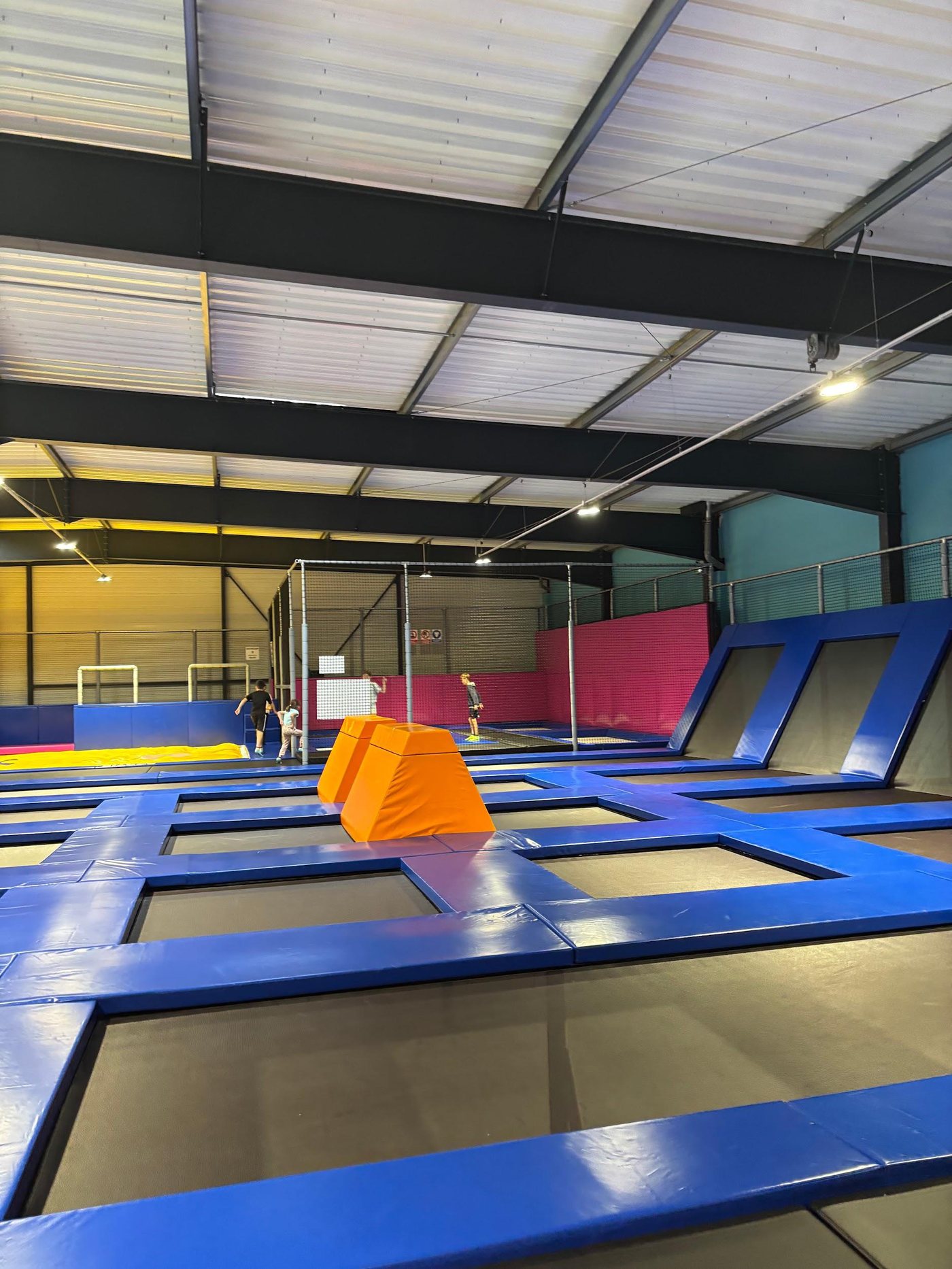 Armoric Pulse — parc de trampoline